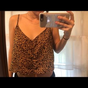 loose tank top